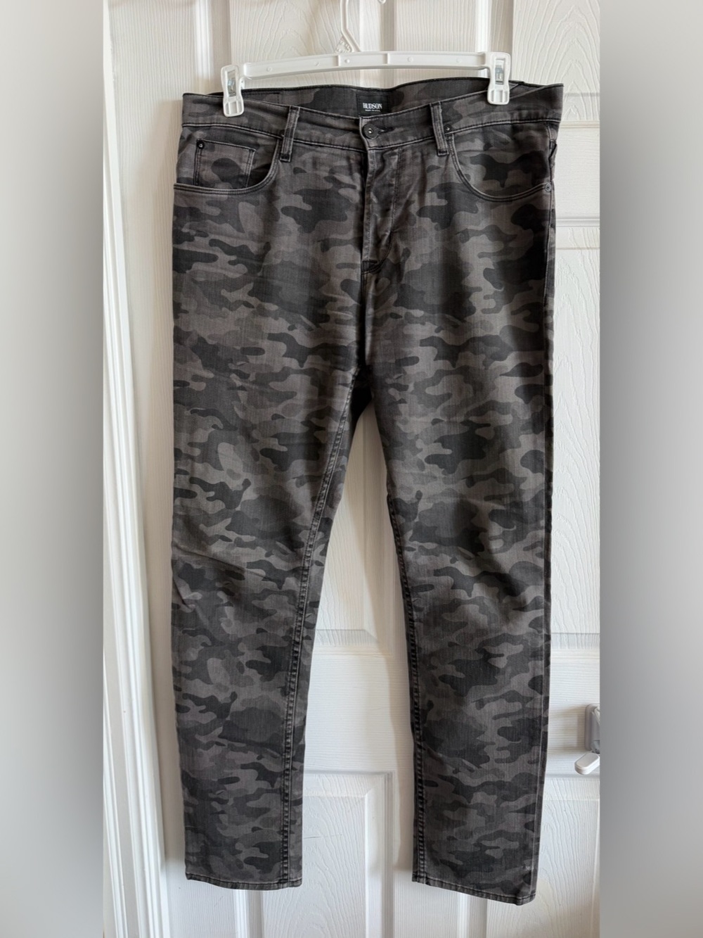 Hudson Men's Grey Camouflage Slim Stretch Jeans - Size 34 Excellent Condition